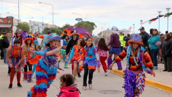 Convocan a todos los niños a sumarse a la comparsa y la murga