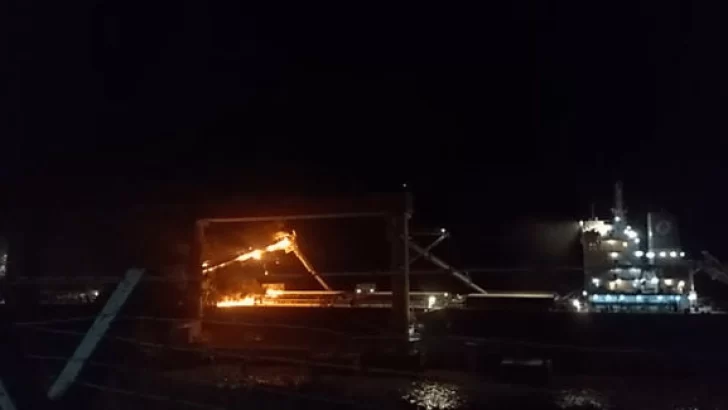 Se incendió anoche una cinta transportadora en Cargil