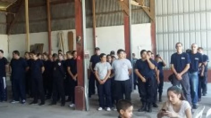 El Cuartel de Oliveros fue sede del primer curso para aspirantes a bomberos y suboficiales