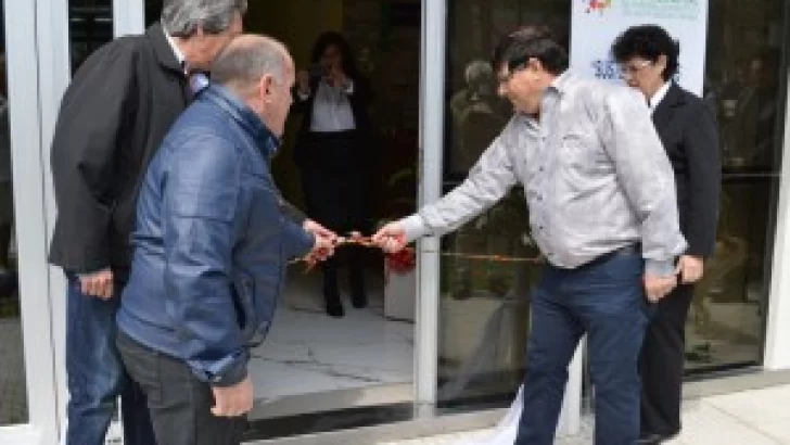 Se inauguró la mutual AMPIAVA en un imponente edificio