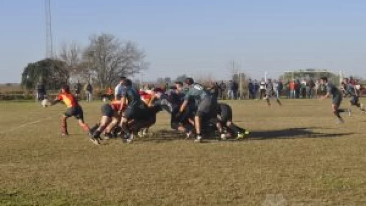 En el debut, Timbó Rugby Club no pudo con el combinado de El Trébol