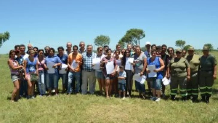 La Comuna de Timbúes entregó los terrenos sorteados en Barrio La Paloma