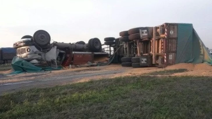 Falleció en el acto el conductor de un camión en un accidente