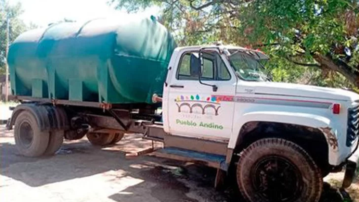 Andino invirtió más de un millón de pesos para sumar un camión regador a su flota