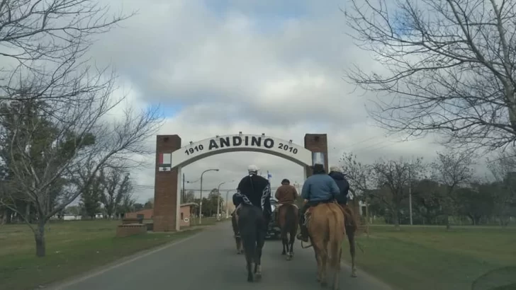 Andino celebra San Bautista con su tradicional fogata