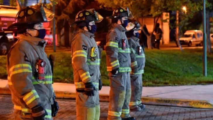 Bomberos Voluntarios del país están en alerta a la espera de sus vacunas