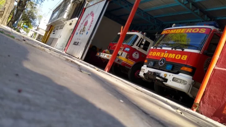 El día de los Bomberos será de luto: Faltan vacunas y homanajearán a los fallecidos con covid