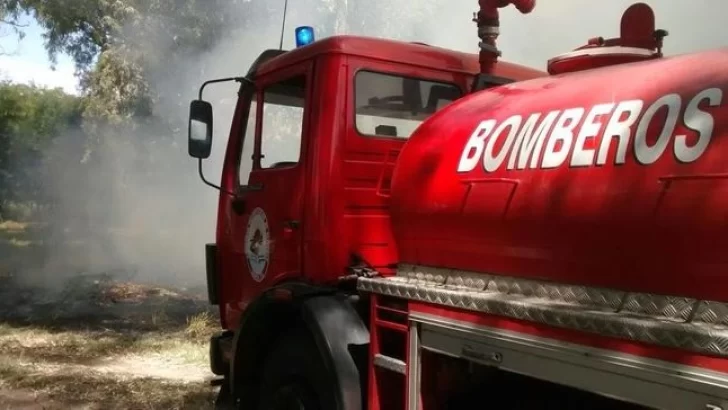 Incendio en una vivienda alertó a los bomberos de Oliveros