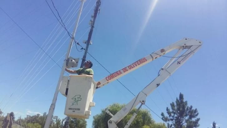 Colocan nuevas cámaras de seguridad