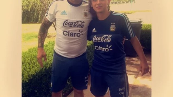 Larrondo ya asiste a los entrenamientos de cara al Sudamericano