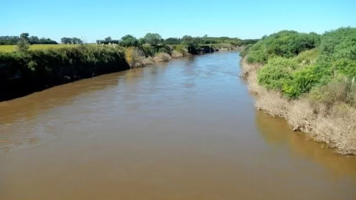 Tras la presentación de la Comuna, Medio Ambiente intimó al Sindicato a cesar obras en el Carcarañá