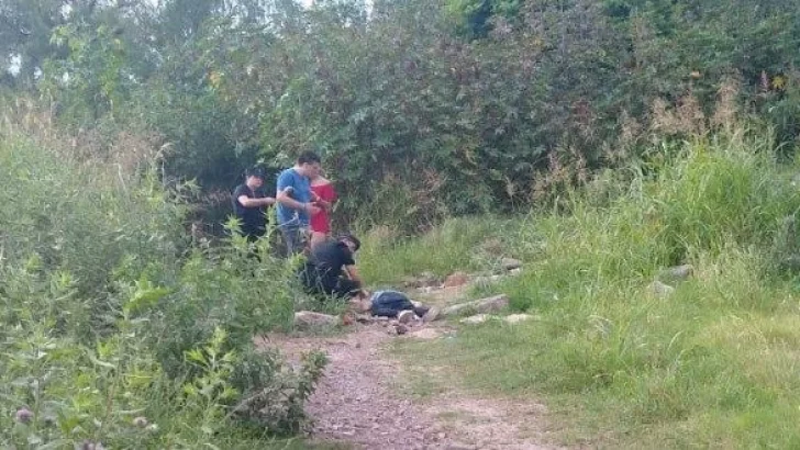 Un joven cayó por la barranca del río Paraná en la madrugada