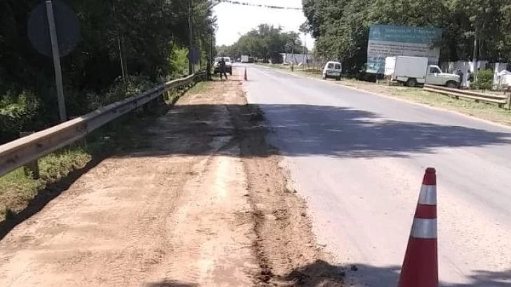 Comenzaron las tareas de desmalezamiento en las banquinas del puente