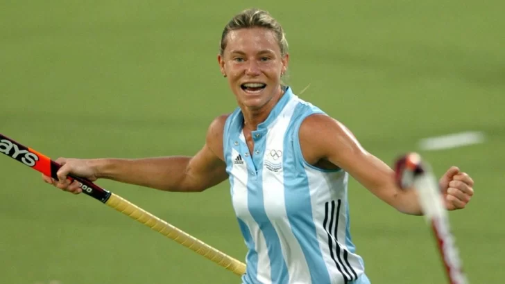 Ayelén Stepnik dará una clínica de hockey en el club Timbuense