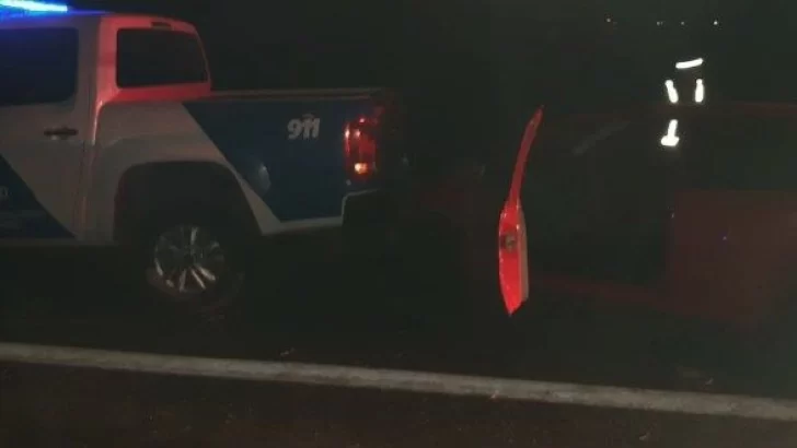 Un macielense chocó contra cuatro vehículos e hirió a una policía