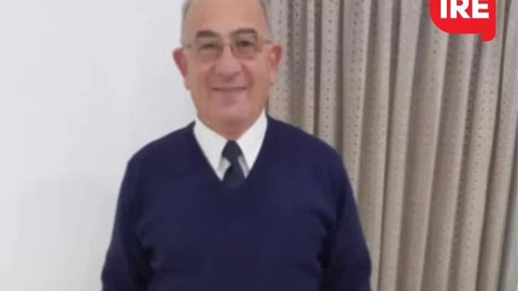 Luego de 50 años de servicio en el Correo, Antonio se jubila: “Soy feliz”