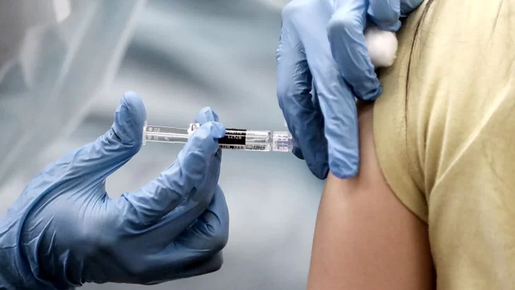 Provincia abrirá un registro para interesados en vacunarse contra el coronavirus