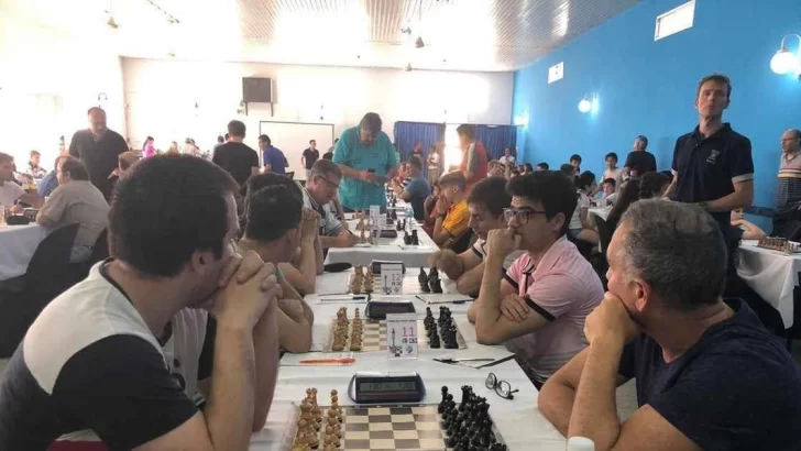 Timbúes se viste de blanco y negro para un nuevo torneo de ajedrez