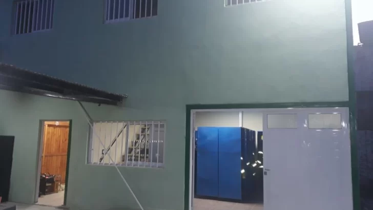 Bomberos de Barrancas realizaron remodelaciones en el cuartel