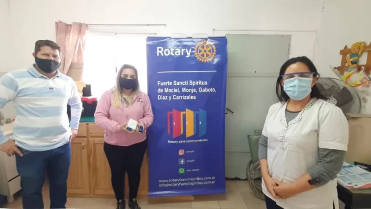 Más insumos: El Rotary donó un oxímetro pediátrico al dispensario de Maciel
