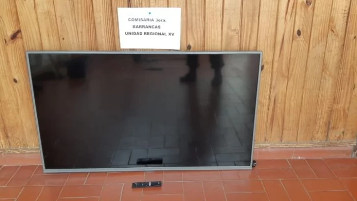 Barrancas: La policía recuperó un televisor robado hace cuatro meses