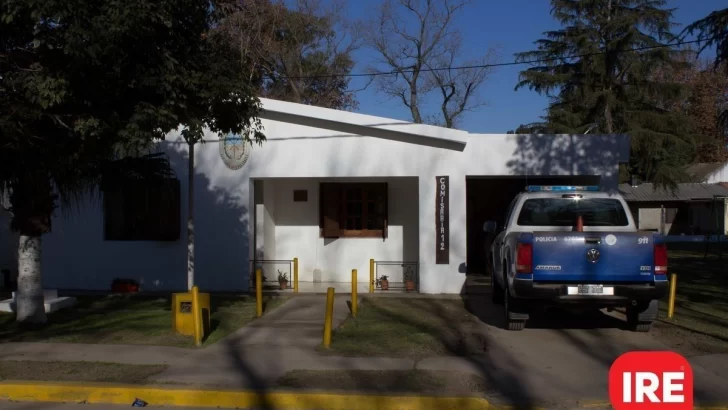 Una camioneta y una moto con pedido de captura chocaron en Gaboto