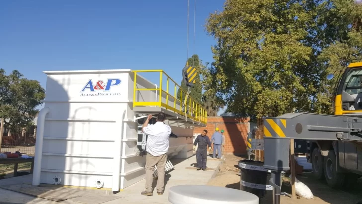 Gaboto recibió la planta potabilizadora de agua y avanza con la importante obra