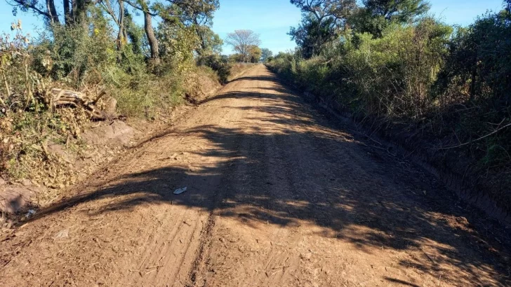 Barrancas avanzó con arreglos y mejoras en caminos rurales