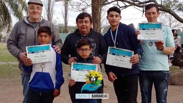 Tres jóvenes de Barrancas pasaron a la final del Torneo Provincial de Bolitas