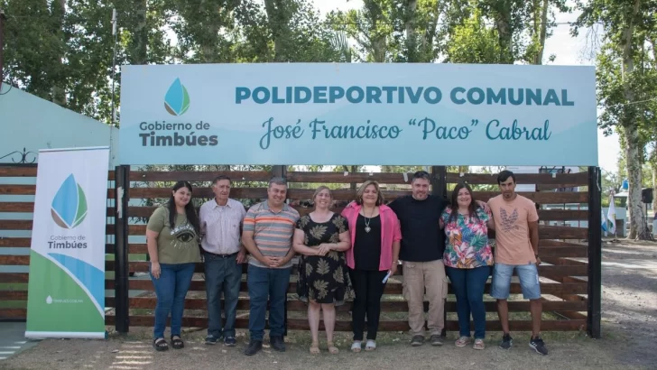 El polideportivo de Timbúes ya lleva el nombre de su fundador: Paco Cabral