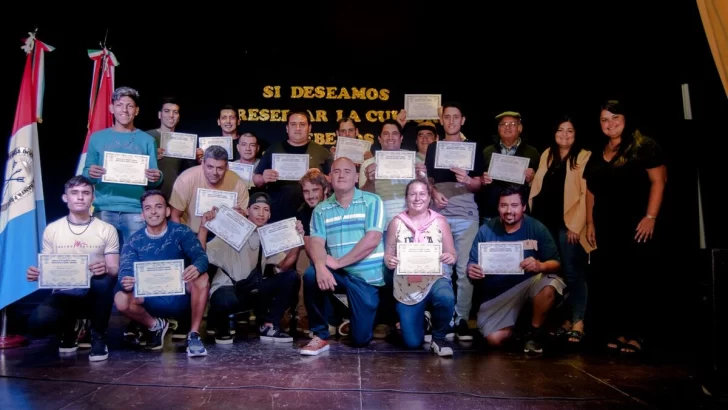 Egresó una nueva camada del curso del soldador integral de Timbúes