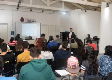 Timbúes realizó una capacitación extra al curso de operador de puerto a sala llena