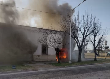 Una familia de Clarke perdió todo en un incendio y los vecinos comenzaron una colecta