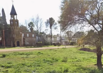 Subastan dos terrenos más frente a la capilla de Fundación Hospital Oliveros