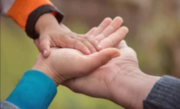 Convocatoria pública: 76 niños y niñas esperan ser adoptados