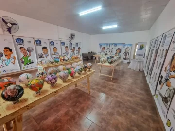 Llegó a Barrancas la feria itinerante de arte en pelotas y la muestra de Campeones