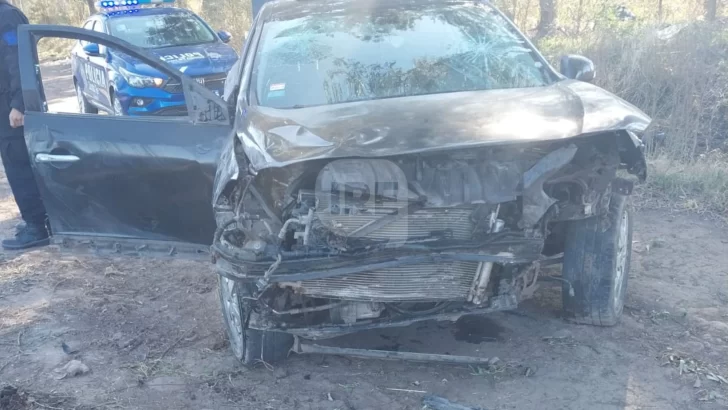 Un muchacho despistó frente al basural de Barrancas y se quebró la rodilla