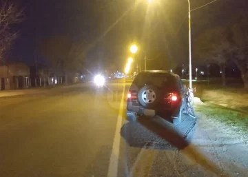 Una Eco Sport chocó a un ciclista sobre ruta 11 en Maciel