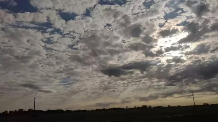 Calor extremo y alerta amarilla por tormentas: Un inicio de semana inestable