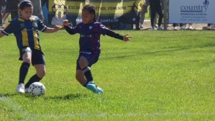 Tiene 9 años, juega en Central, goleó y salió campeona de la Copa Plata: “Quiero llegar a la AFA”