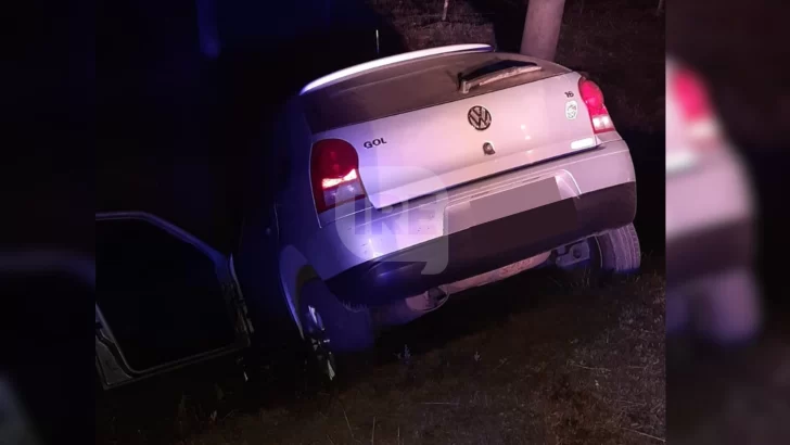 Un conductor de Carrizales perdió el control y terminó dentro de una cuneta en Maciel