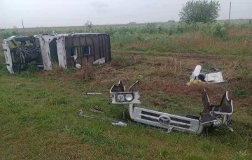 Despistó un camión de caudales en Villa Mugueta: Un muerto y varios heridos