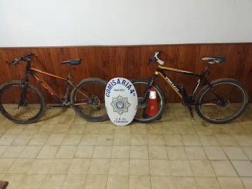 Es de Gaboto y vendió dos bicicletas en Maciel: Una era robada y otra la prestada