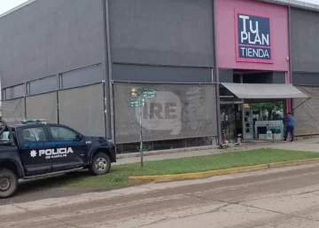 Delincuentes robaron electrodomésticos de un comercio céntrico de Maciel