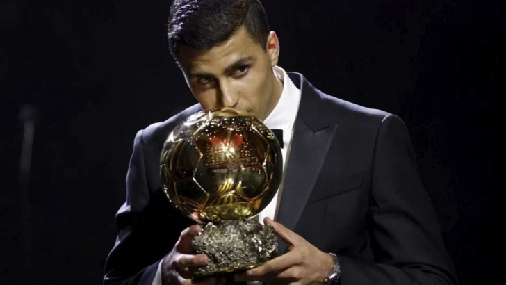 Balón de Oro: Rodri fue elegido como el mejor futbolista de la última temporada