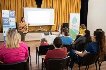 “Bebé en Camino”: Timbúes realizó una charla sobre lactancia, cuidados y apego en el Centro Cultural