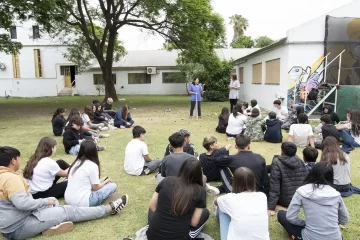 La escuela secundaria de Timbúes tuvo una jornada de ESI y prevención en violencia de género