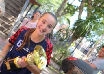 Ornella es de Oliveros y se consagró campeona de la Copa Arofusa en Futsal