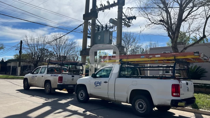 Vecinos de barrio Vialidad le reclamaron a la EPE que incorpore un transformador