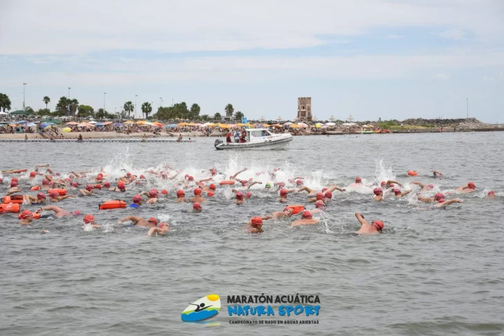 Alumnos de la escuela de natación de Timbúes se destacaron en la maratón acuática de Córdoba